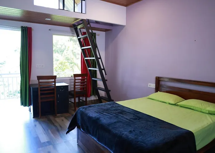 Nest In Mist Munnar Service Villa