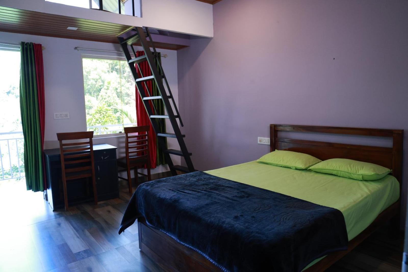 Nest In Mist Service Homestay *